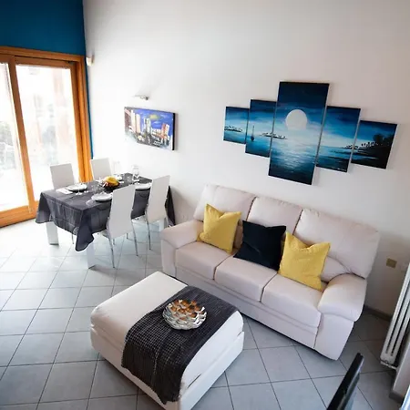 Apartment Blu